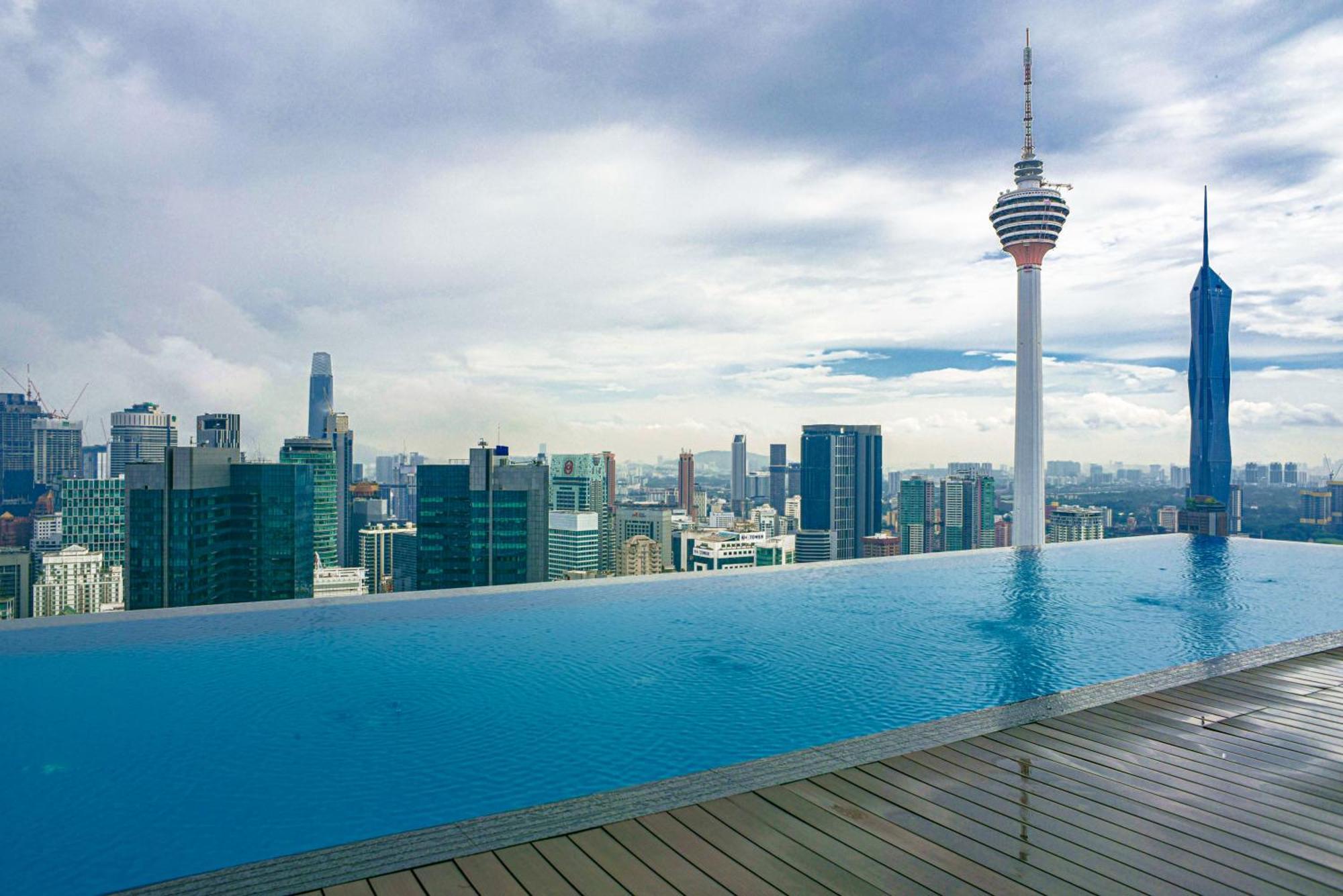 Skyward Suites At Platinum Klcc — Photos 1